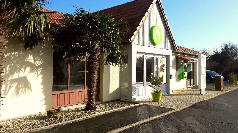 Campanile La Rochelle Nord - Puilboreau Chagnolet Hotel Exterior photo